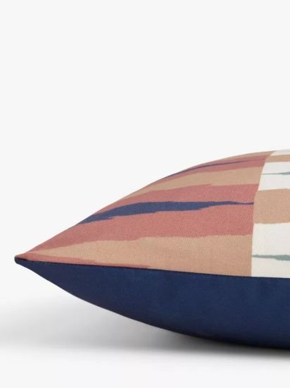 Indoor/Outdoor Cushion